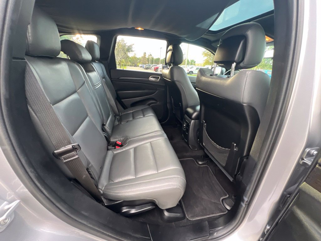 Used 2014 Jeep Grand Cherokee Laredo w/ Quick Order Package 23E RWD image 21