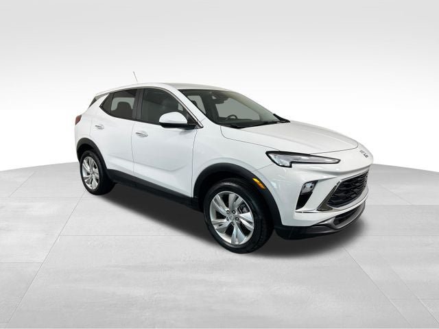 Used 2024 Buick Encore GX Preferred AWD/4WD image 8