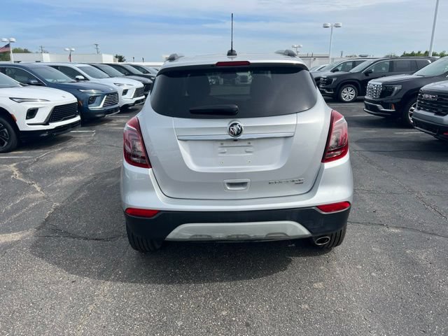 Used 2022 Buick Encore Preferred w/ Safety Package AWD/4WD image 4