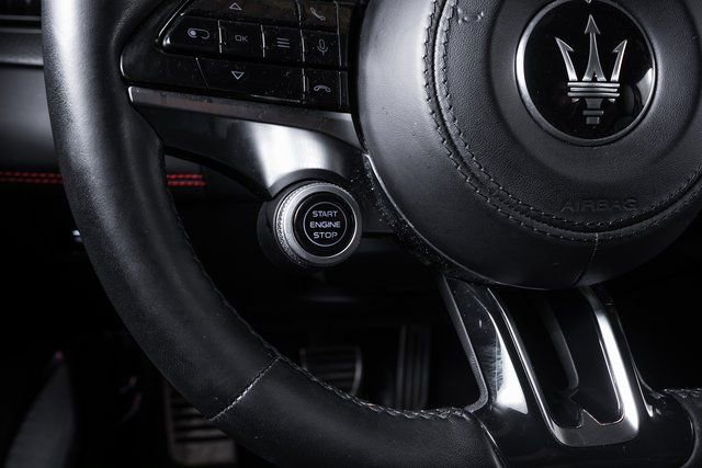 Used 2023 Maserati Grecale Modena AWD/4WD image 40
