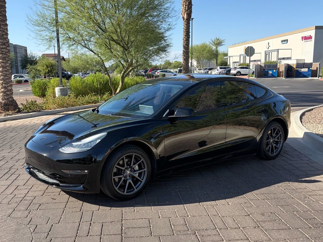 Used 2018 Tesla Model 3 Mid Range RWD image 6