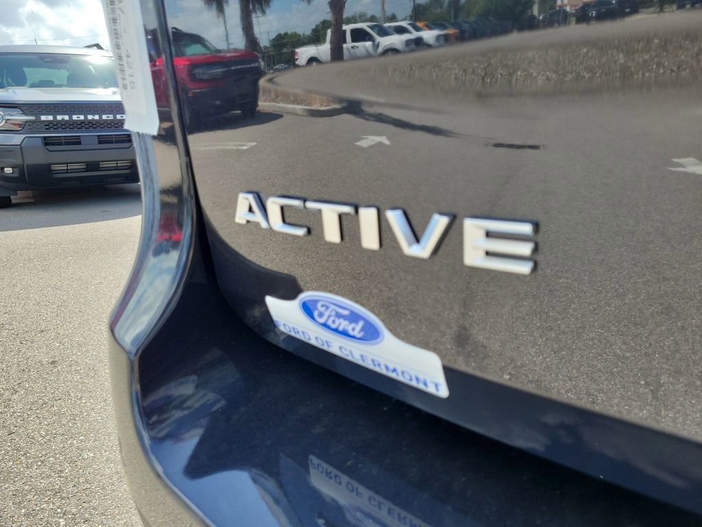 New 2026 Ford Expedition Active image 9