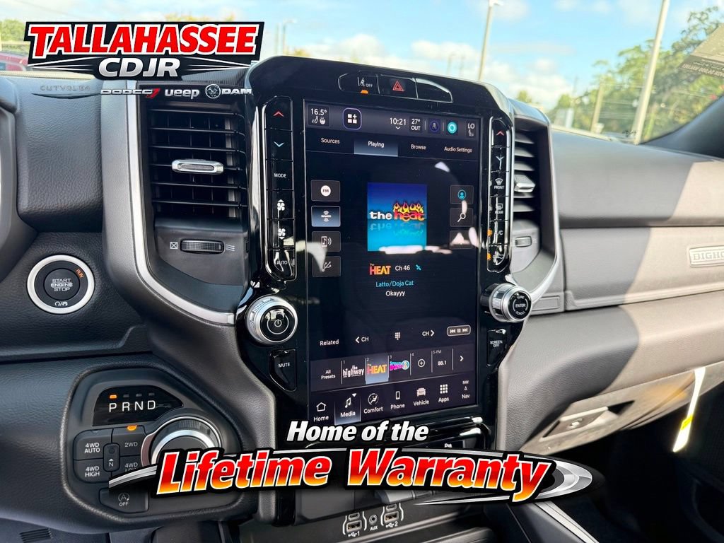 New 2026 RAM 1500 4x4 Crew Cab image 23