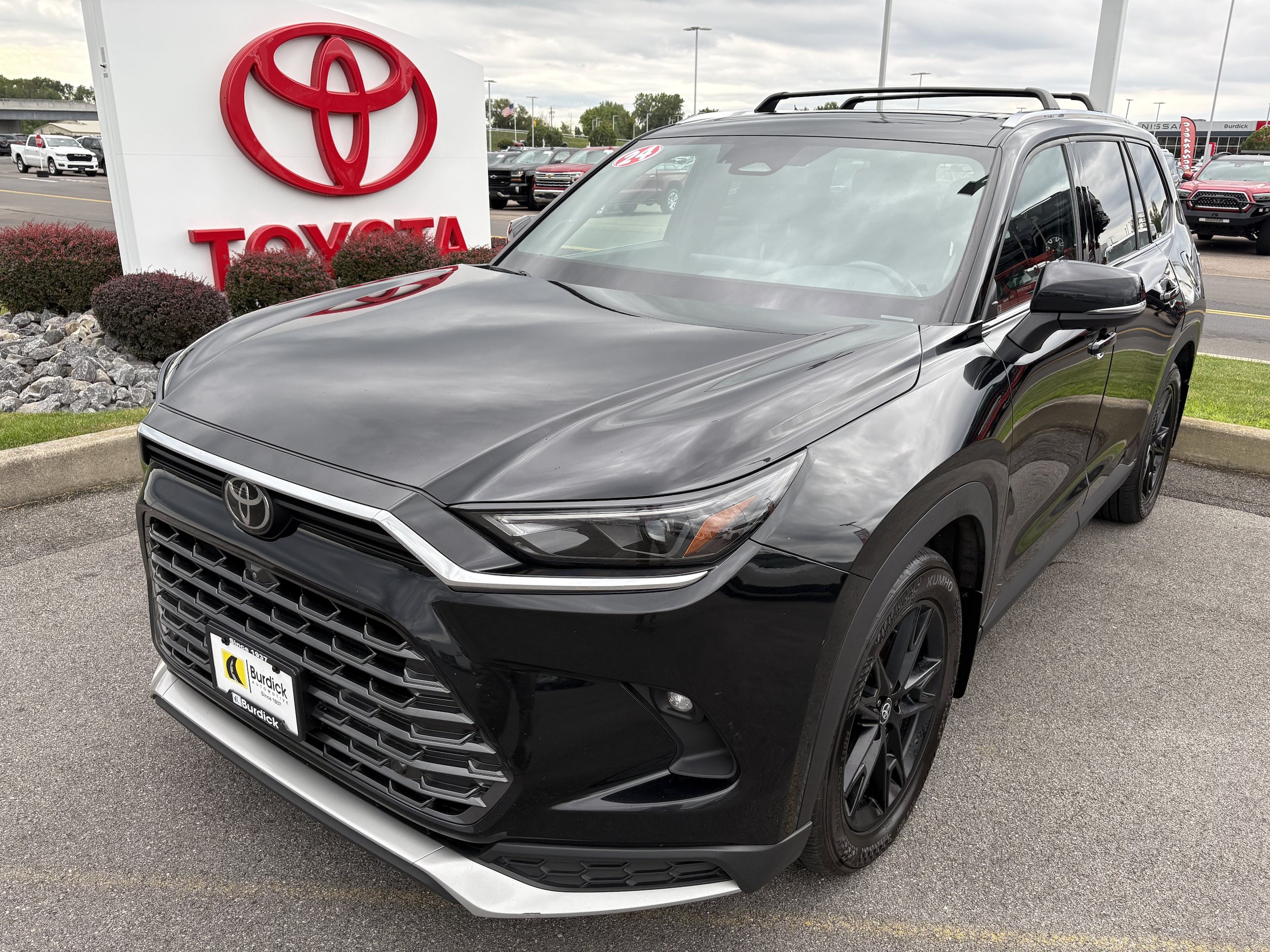 Used 2024 Toyota Grand Highlander AWD Hybrid