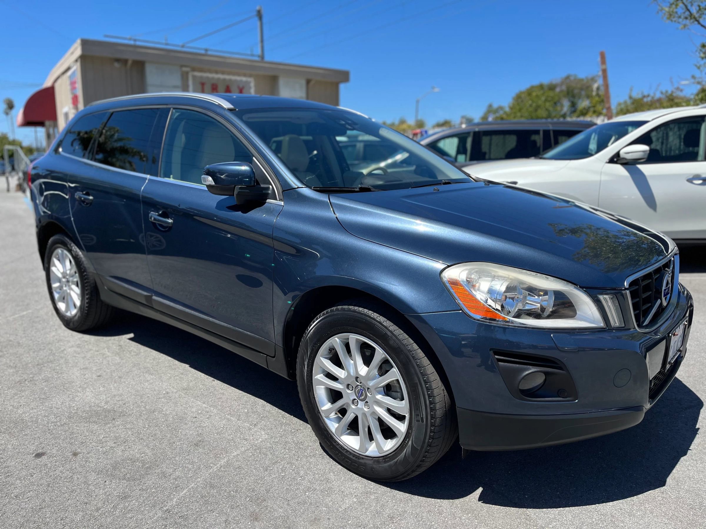 Used 2010 Volvo XC60 T6
