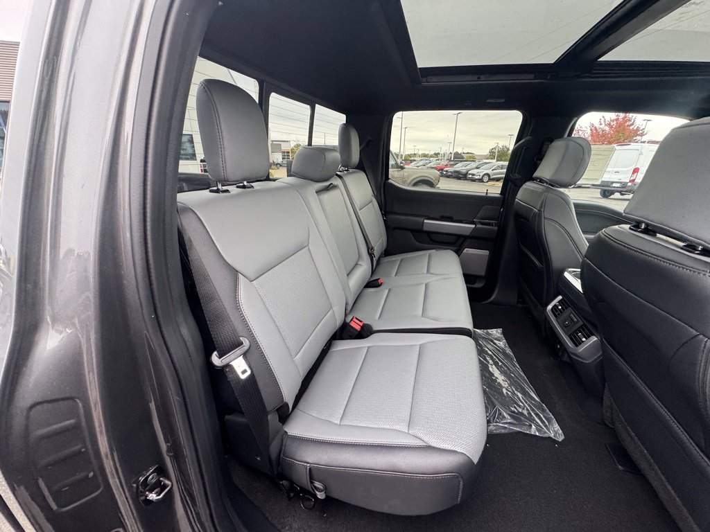 New 2025 Ford F150 Lightning Lariat image 17