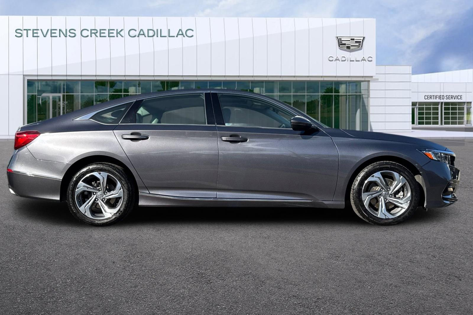 Used 2020 Honda Accord EX-L image 2