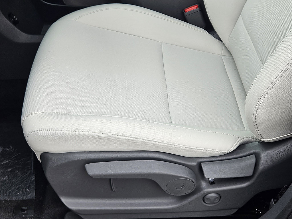 New 2026 Hyundai Santa Fe SE FWD image 23