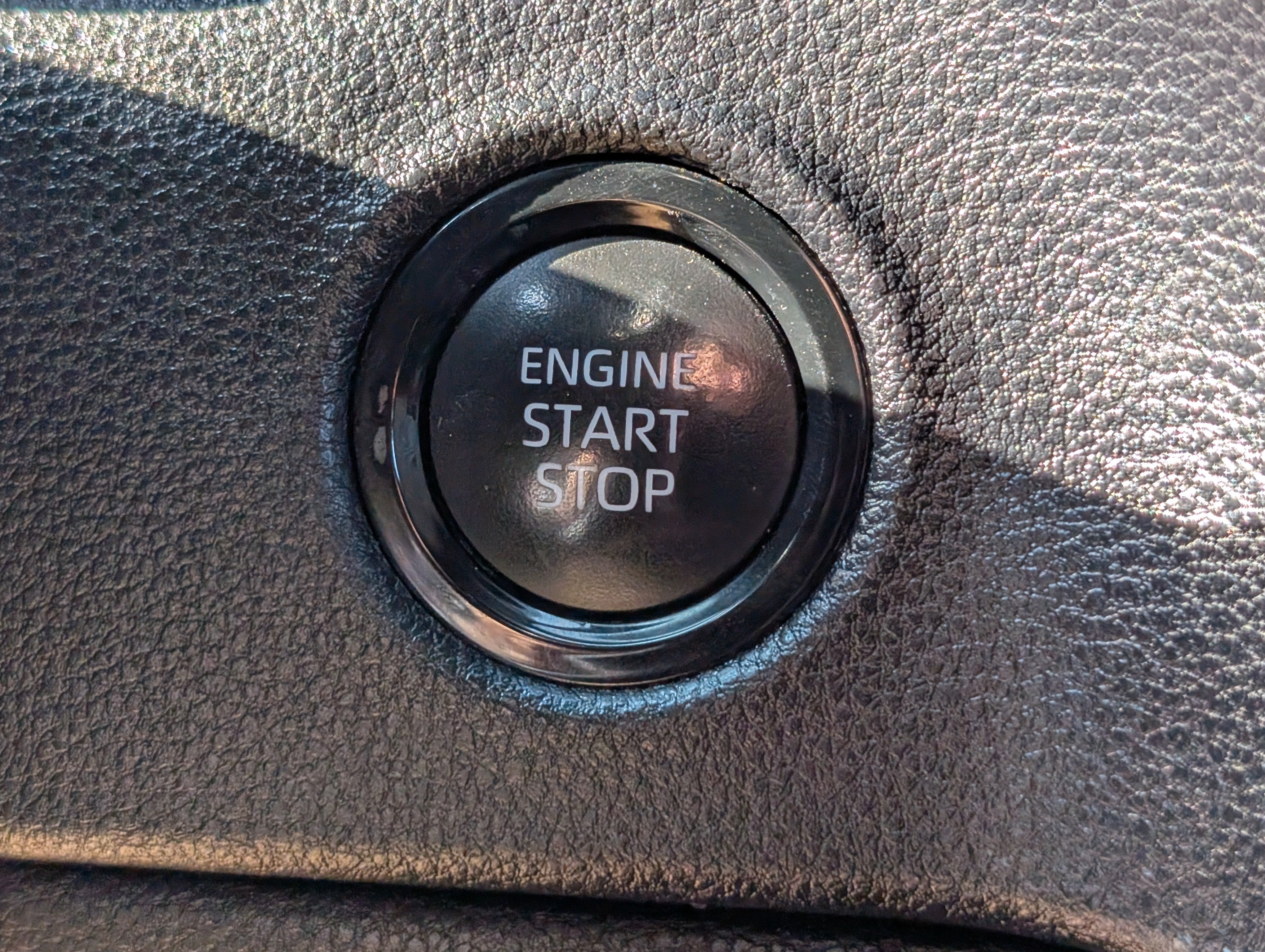 Used 2025 Toyota Tundra SR AWD/4WD image 21
