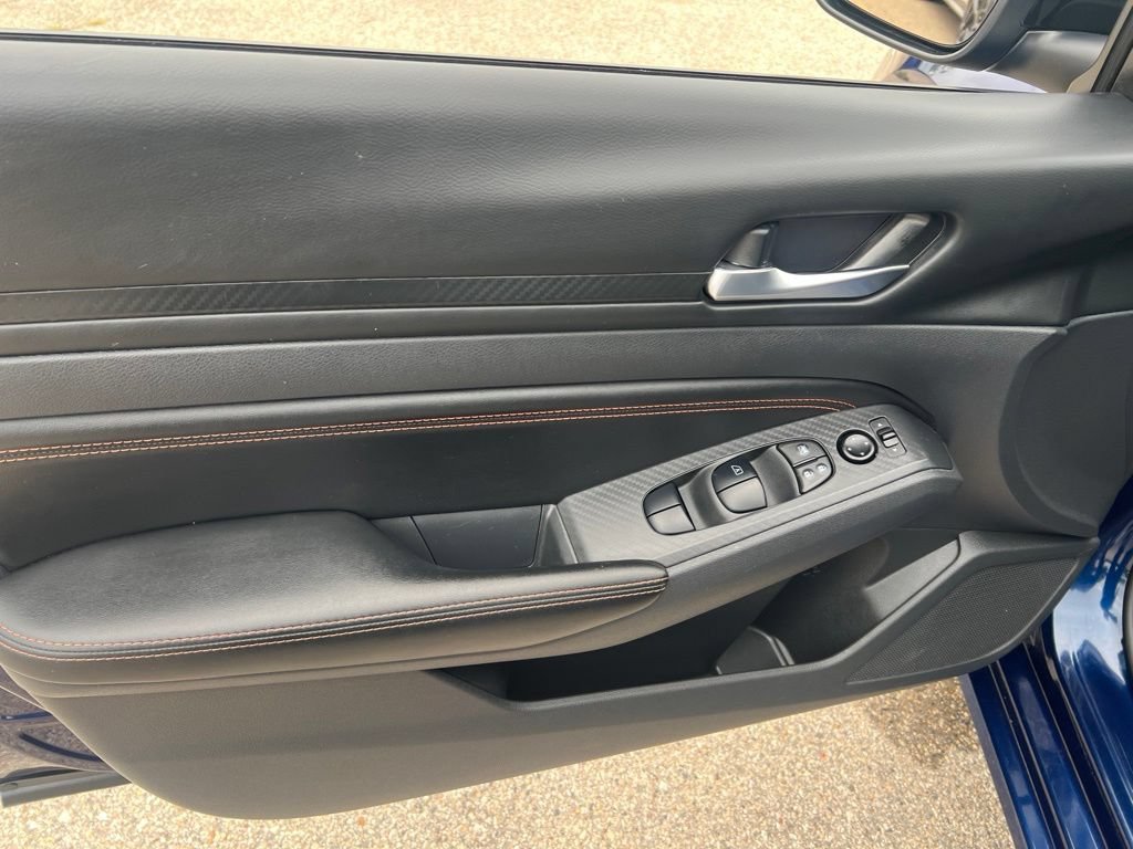 Certified 2022 Nissan Altima 2.5 SR FWD image 7