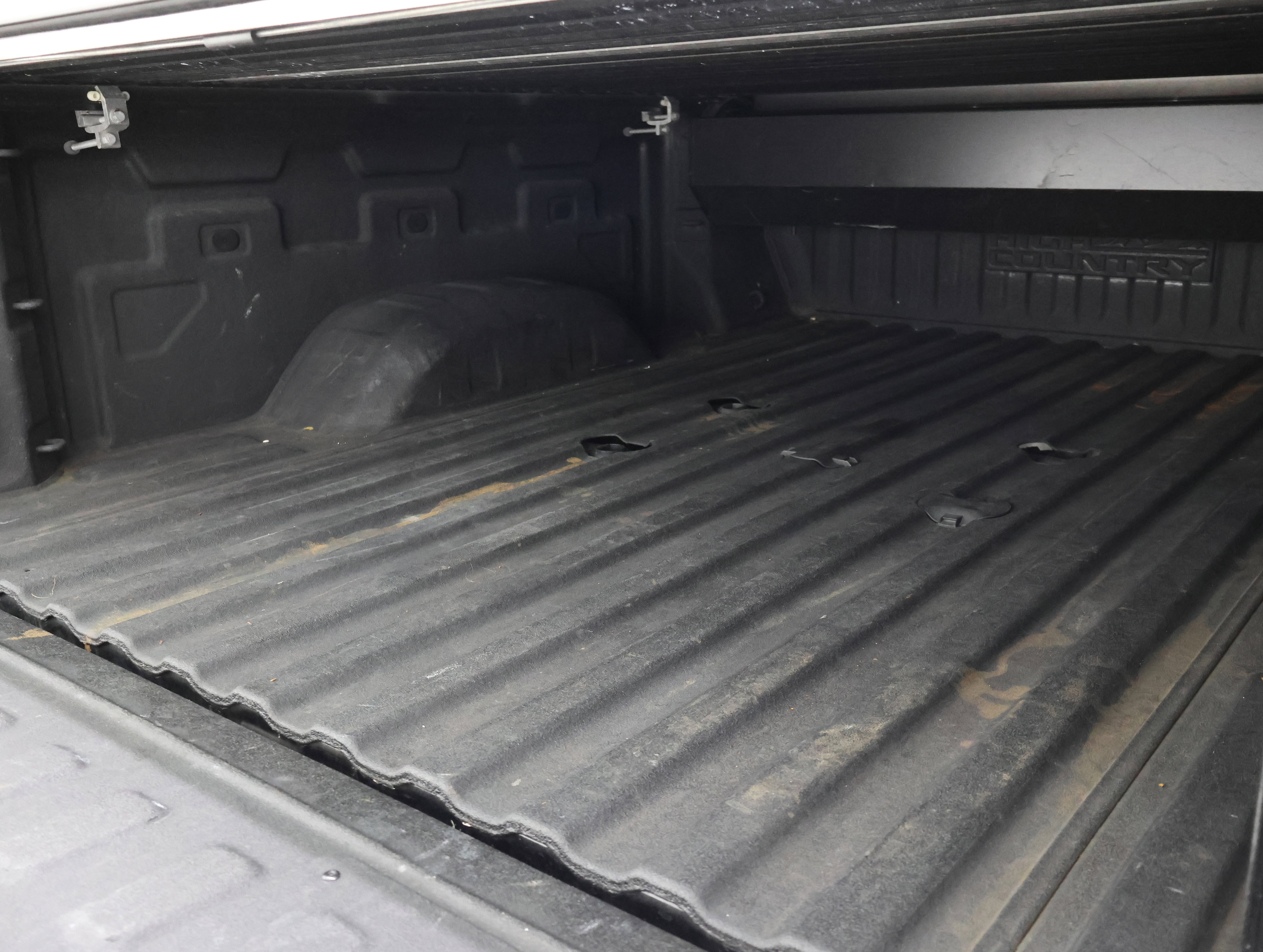 Used 2021 Chevrolet Silverado 2500 High Country w/ Z71 Off-Road Package AWD/4WD image 5