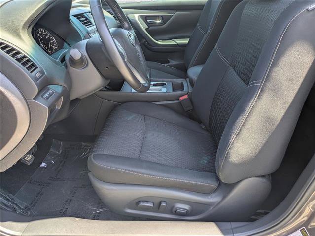 Used 2016 Nissan Altima 2.5 SV FWD image 15