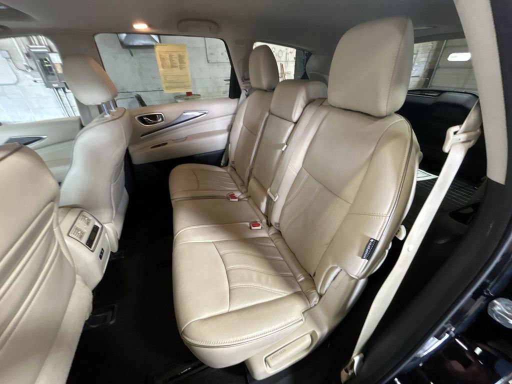Used 2020 INFINITI QX60 Luxe w/ Essential Package image 23