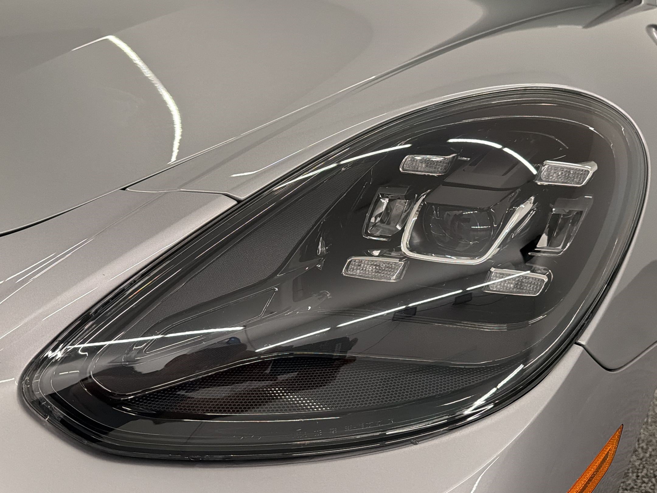Used 2022 Porsche Panamera 4 AWD/4WD image 26
