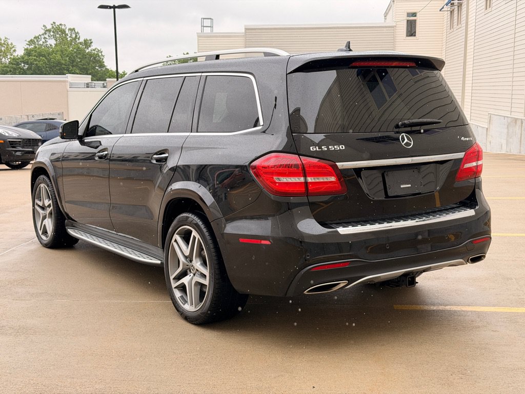 Used 2019 Mercedes-Benz GLS 550 4MATIC image 5