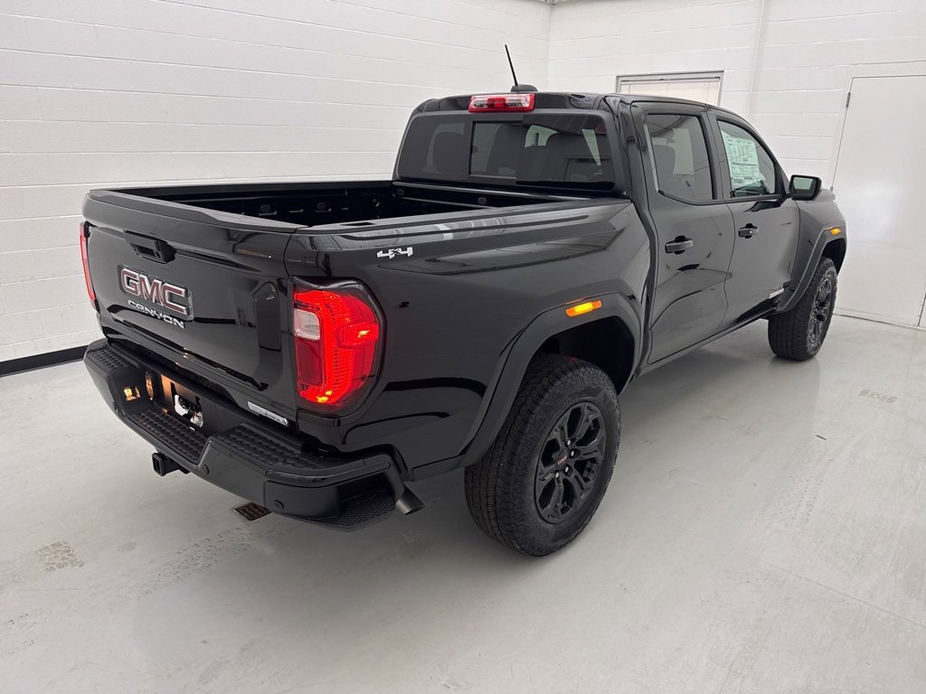 New 2025 GMC Canyon Elevation w/ Technology Package image 6
