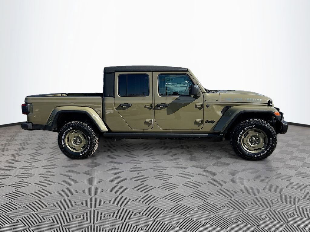 New 2026 Jeep Gladiator Willys AWD/4WD image 4