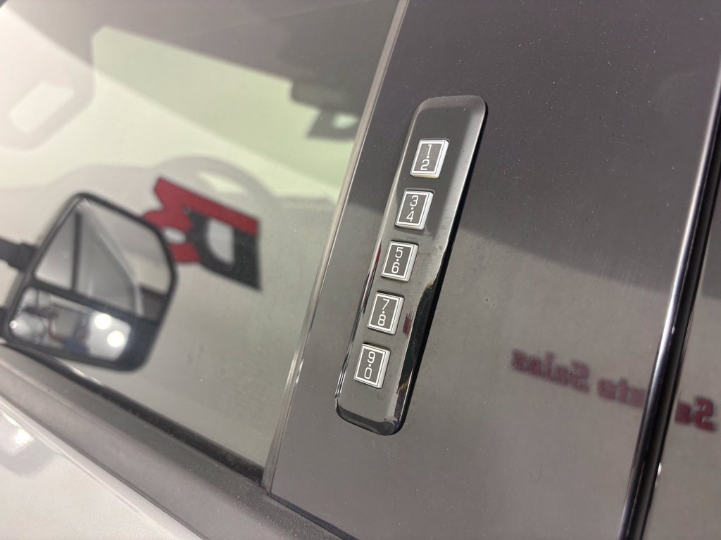 Used 2020 Ford F250 Lariat AWD/4WD image 15