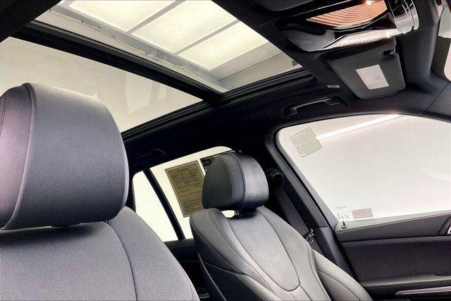 Used 2021 BMW X5 xDrive40i w/ Convenience Package image 24