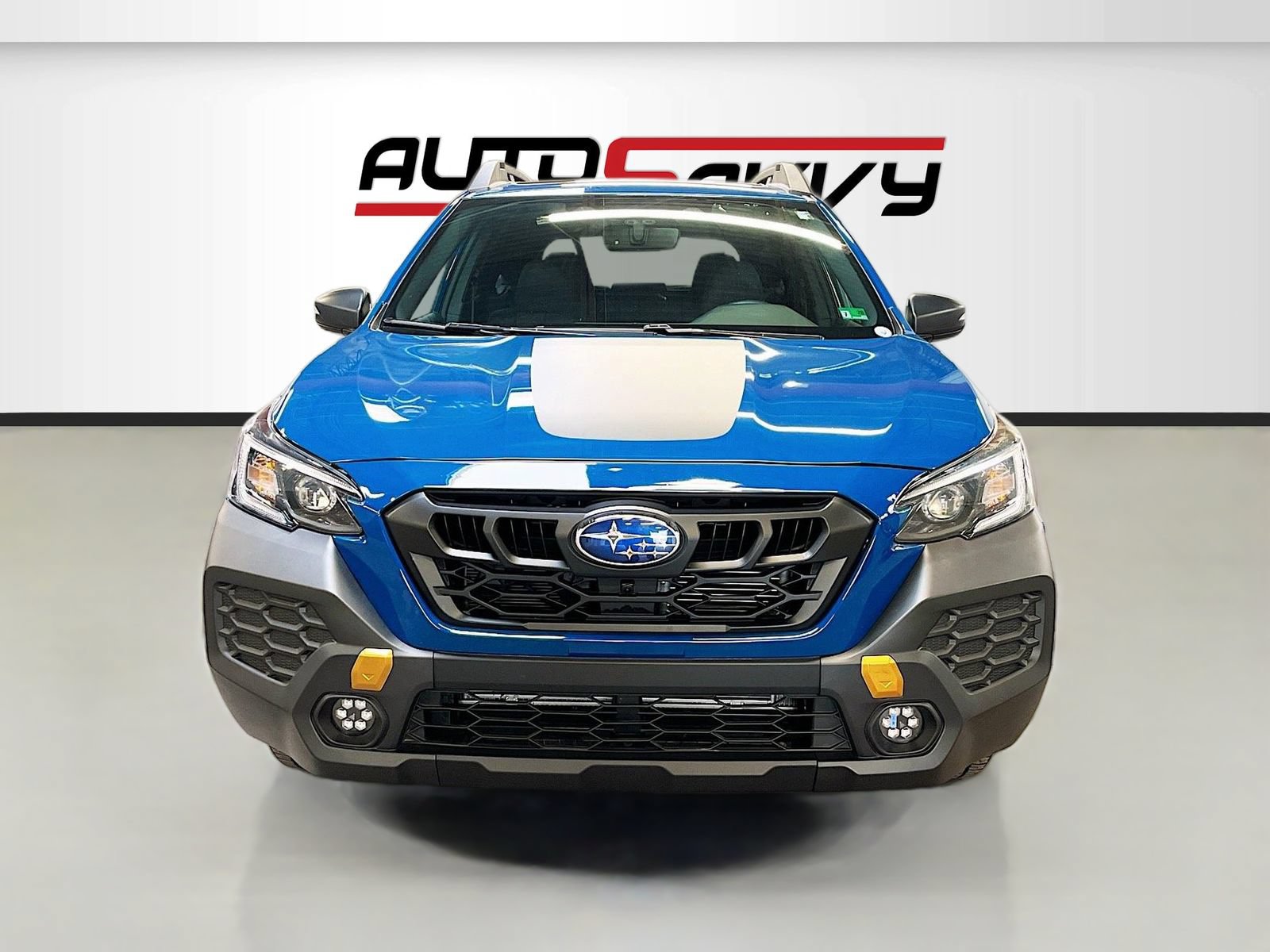 Used 2025 Subaru Outback Wilderness w/ Wilderness Package AWD/4WD image 2