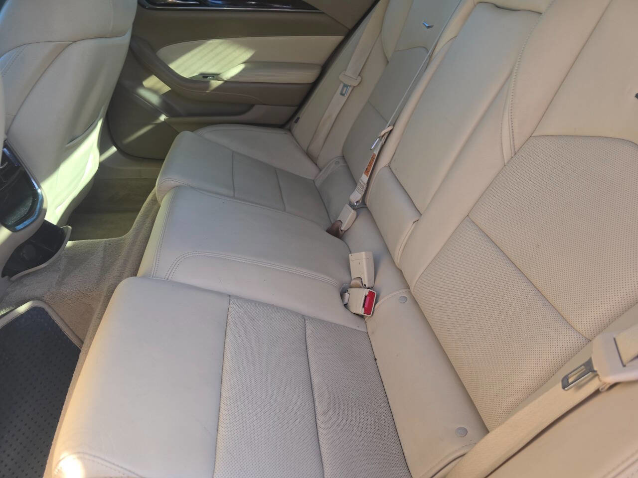 Used 2014 Cadillac CTS Luxury image 27