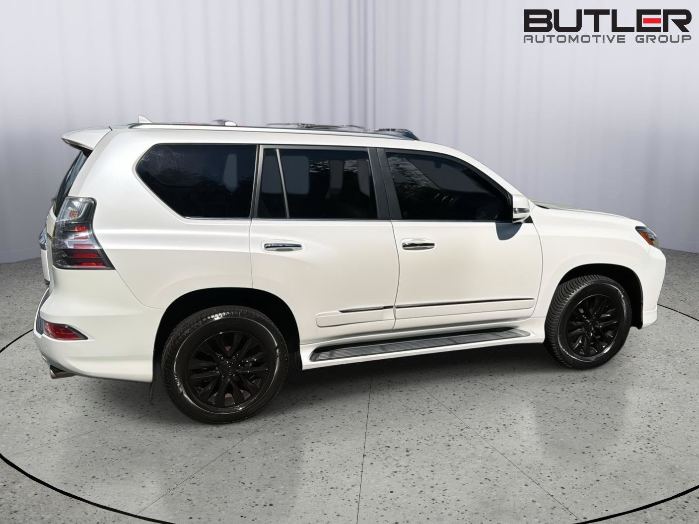 Used 2015 Lexus GX 460 w/ Premium Package AWD/4WD image 7