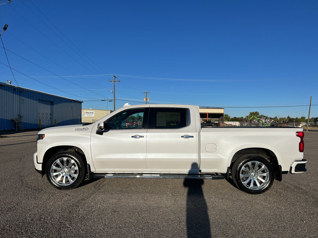 Used 2021 Chevrolet Silverado 1500 High Country w/ Technology Package AWD/4WD image 11