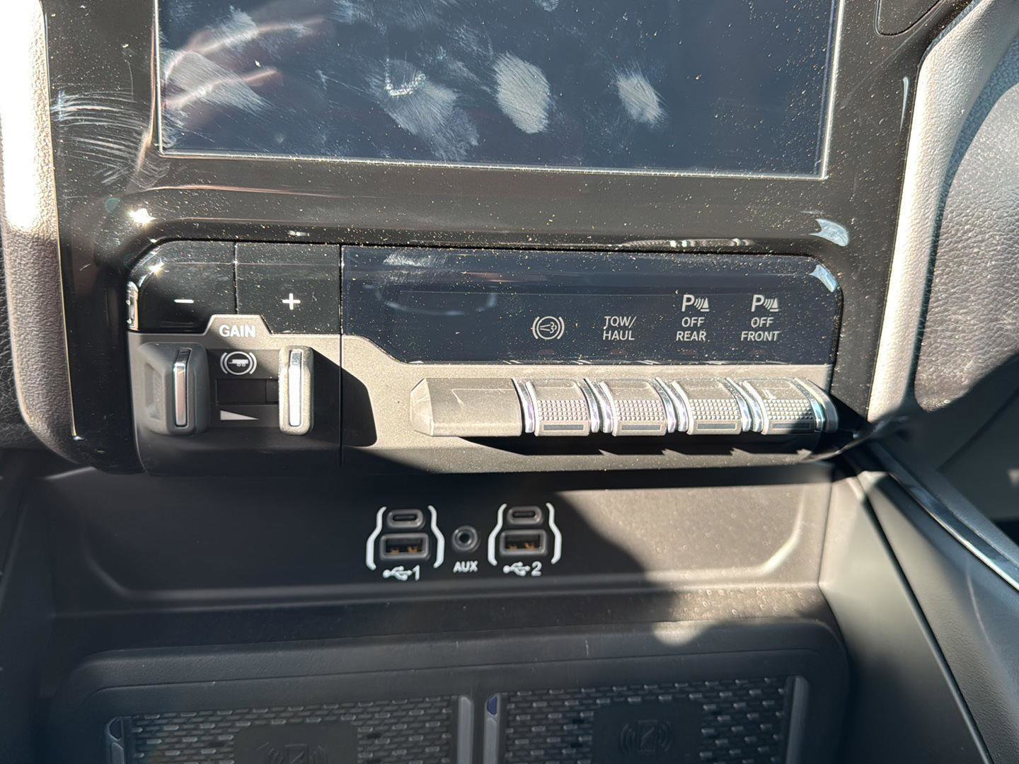 New 2026 RAM 2500 Laramie w/ Night Edition AWD/4WD image 23