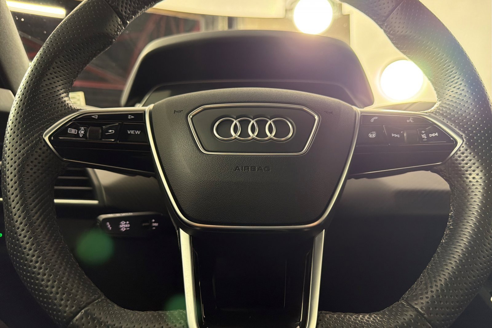 Used 2023 Audi e-tron GT Premium Plus w/ Performance Package image 22