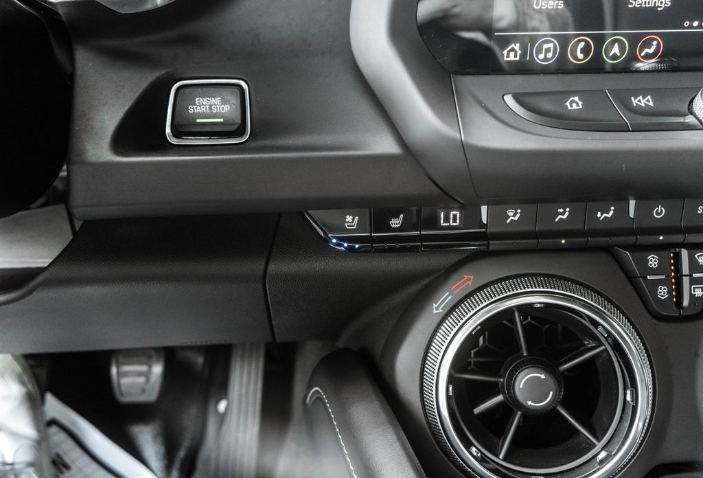 Used 2019 Chevrolet Camaro SS RWD image 19