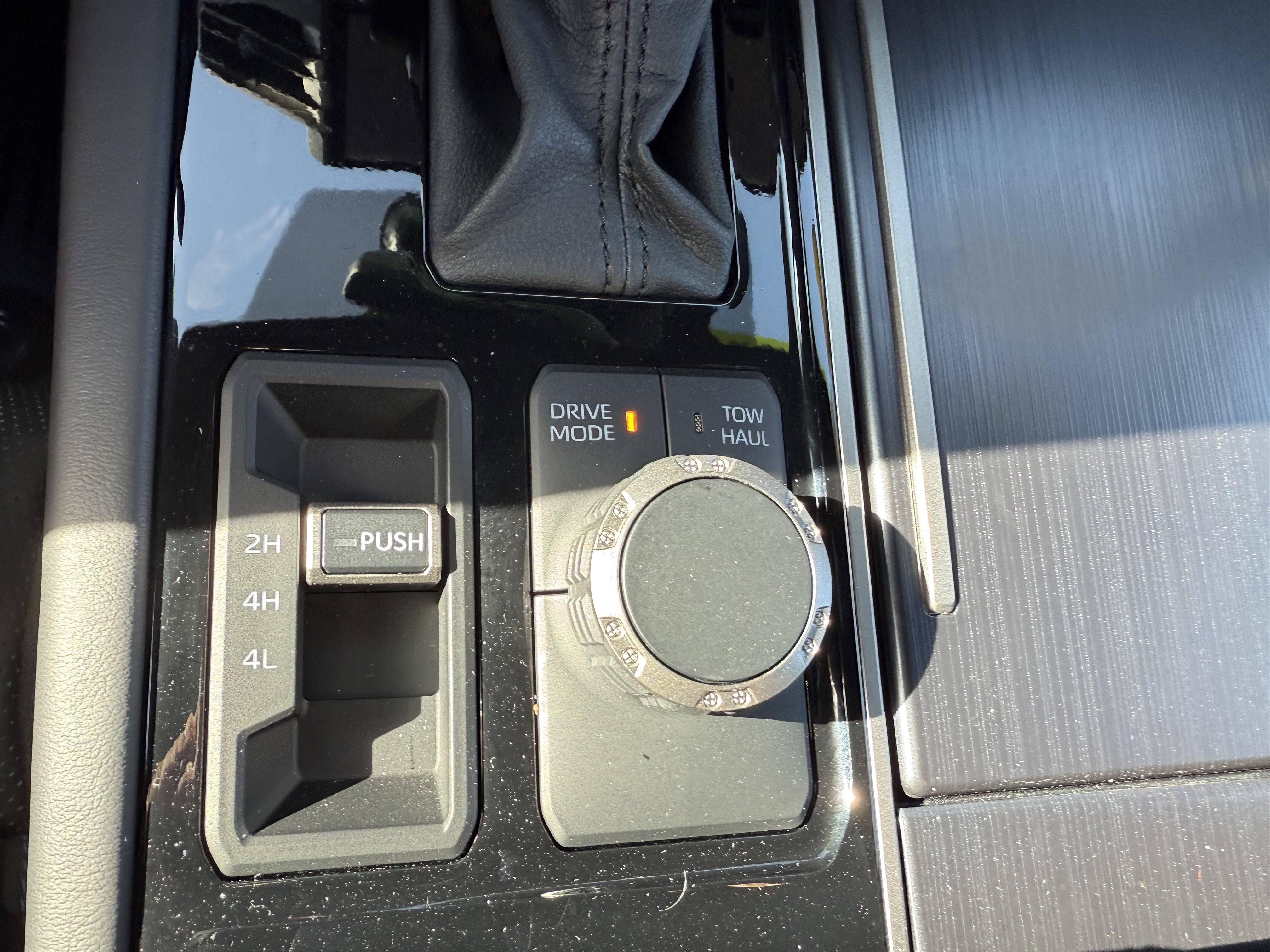 New 2026 Toyota Tundra Platinum AWD/4WD image 15