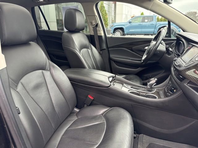 Used 2020 Buick Envision Essence w/ Experience Buick Package FWD image 25