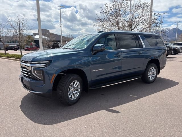 New 2026 Chevrolet Suburban LT w/ Comfort Package AWD/4WD image 3
