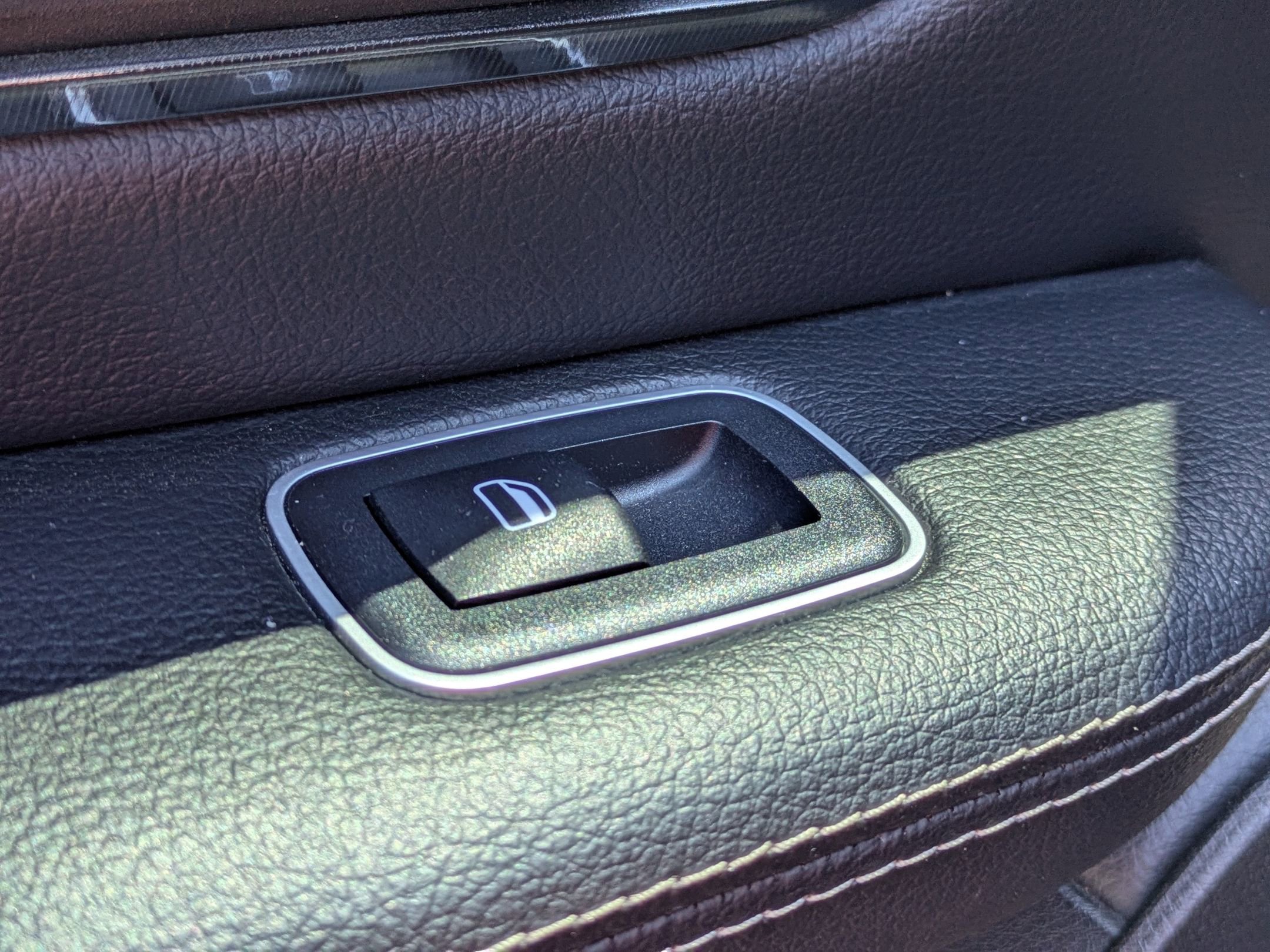 Used 2022 RAM 1500 Laramie AWD/4WD image 29