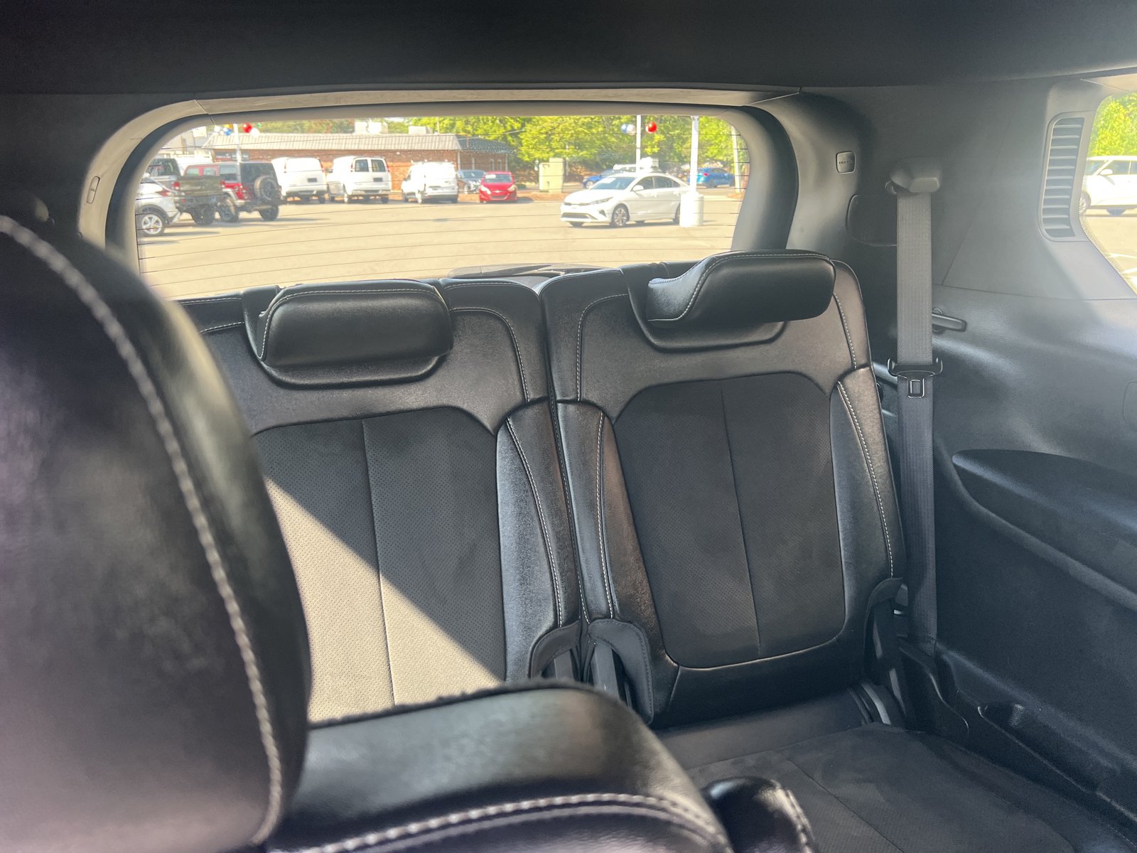 Used 2023 Jeep Grand Cherokee L Laredo AWD/4WD image 23