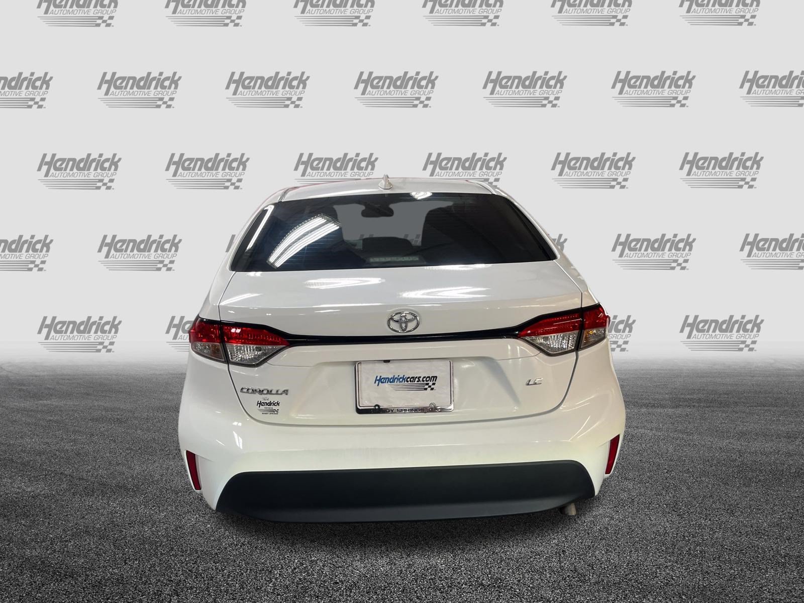 Used 2023 Toyota Corolla LE FWD image 9