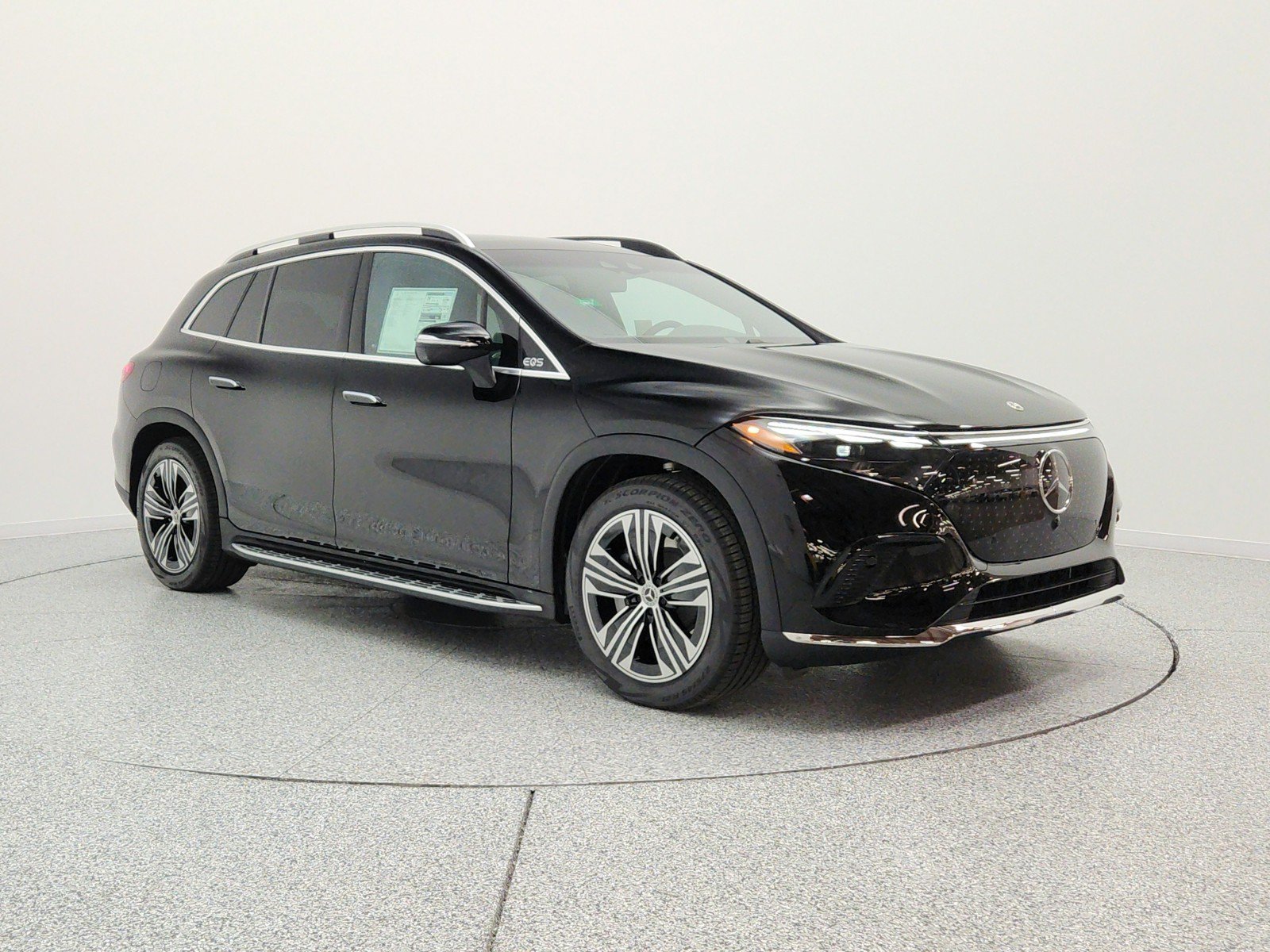 New 2026 Mercedes-Benz EQS 400 4MATIC SUV image 3