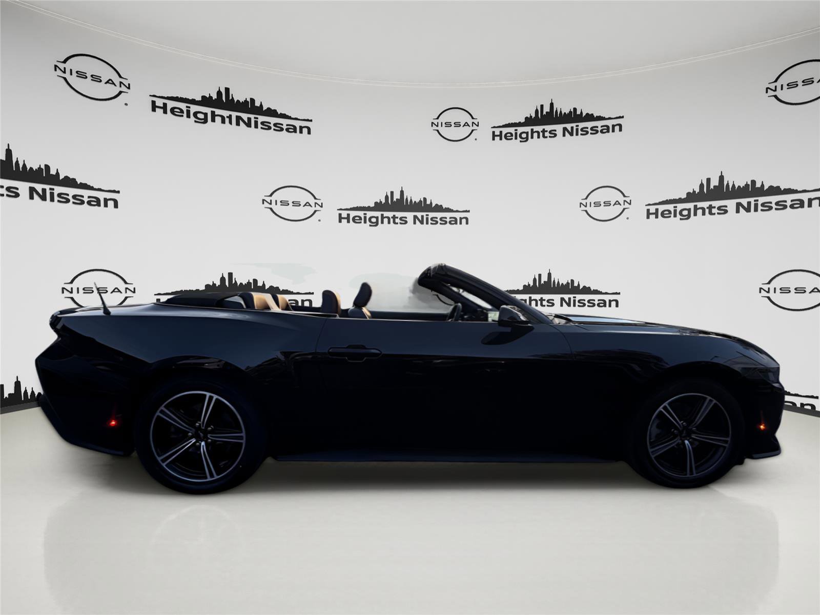 Used 2024 Ford Mustang Premium RWD image 9