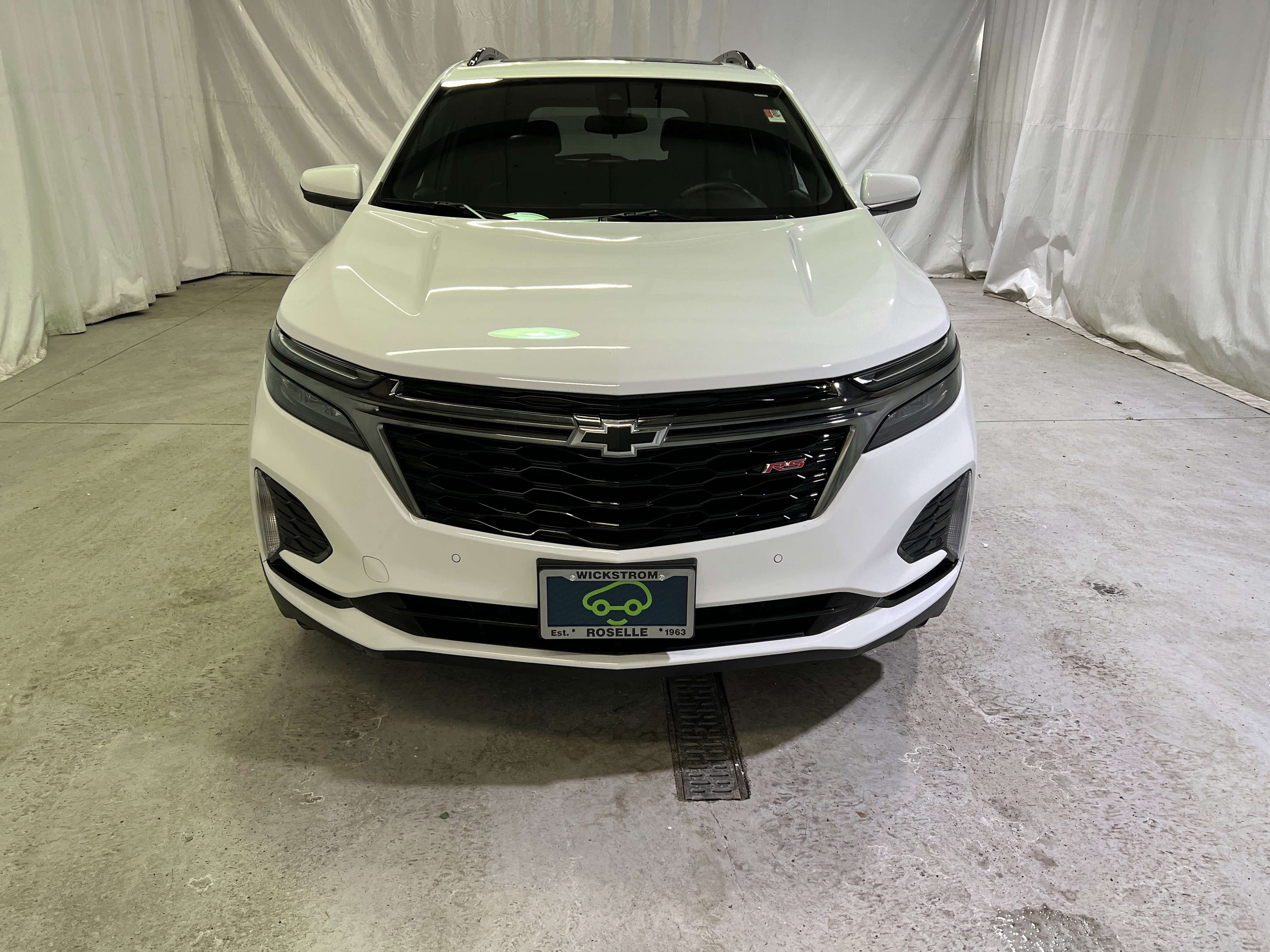 Certified 2023 Chevrolet Equinox RS image 3