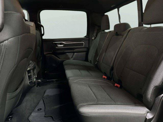 Used 2019 RAM 1500 Big Horn AWD/4WD image 32