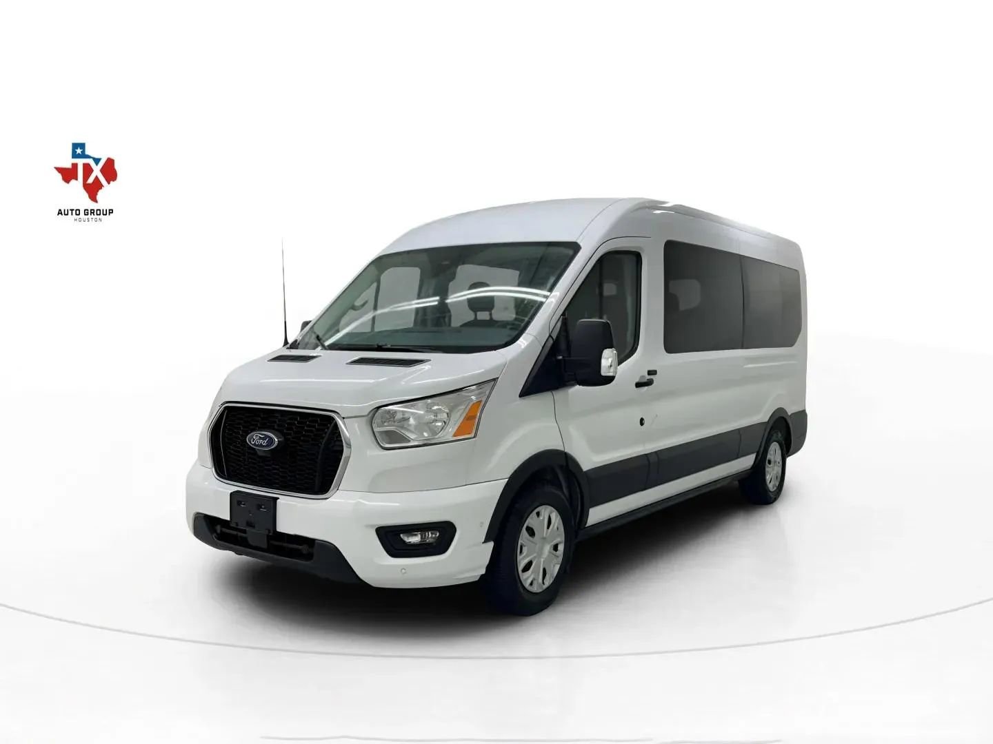 Used 2021 Ford Transit 350 XLT image 5