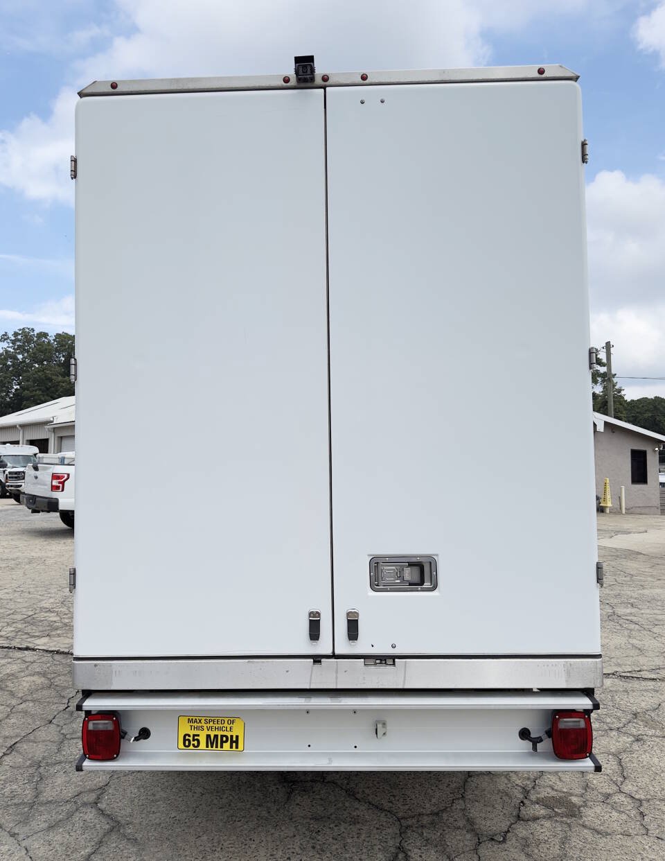 Used 2024 Ford E-350 and Econoline 350 Super Duty w/ Power Windows & Locks Group RWD image 6
