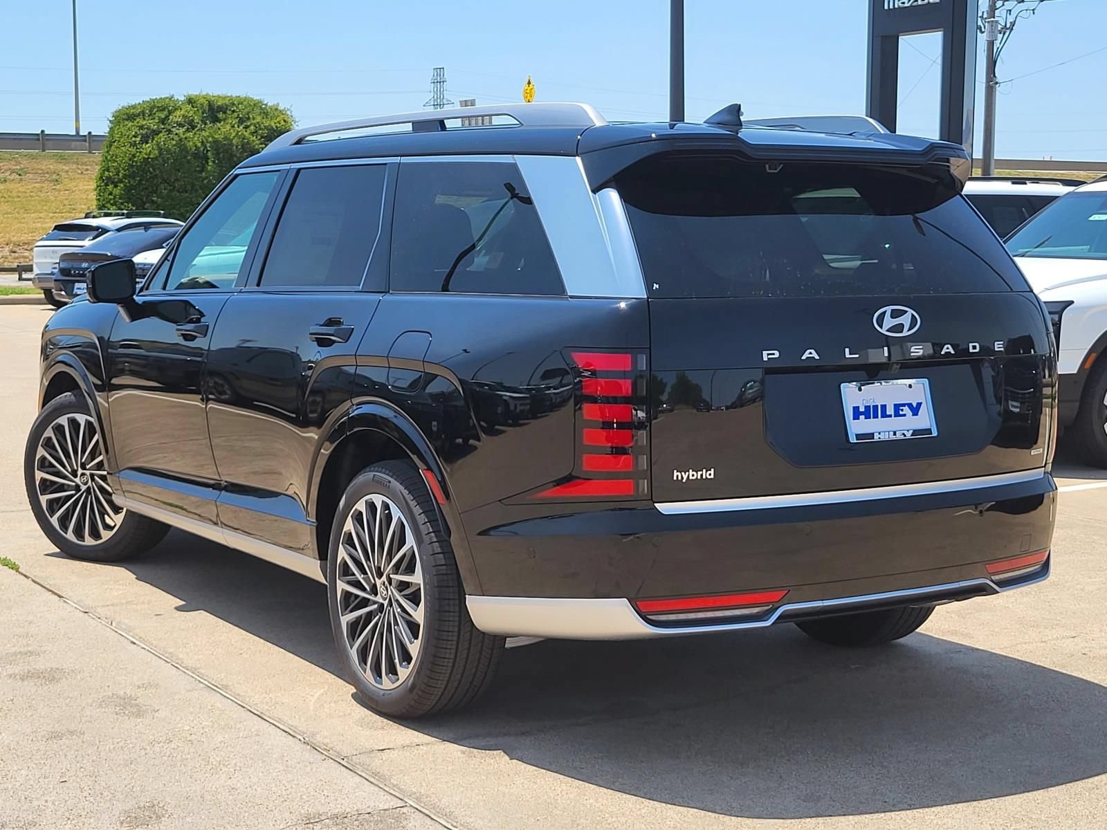 New 2027 Hyundai Palisade Calligraphy AWD/4WD image 3