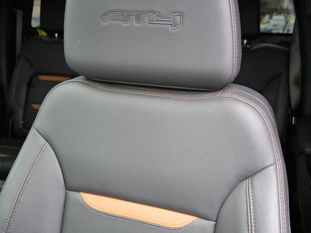 Used 2025 GMC Sierra 2500 AT4 w/ AT4 Premium Plus Package image 38