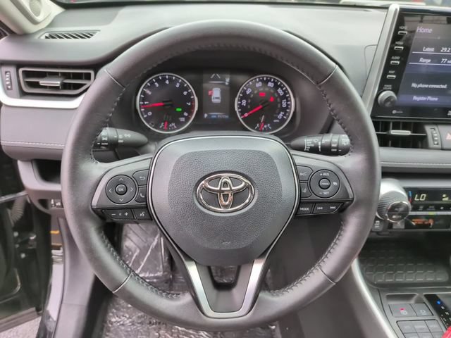 Used 2022 Toyota RAV4 XLE Premium AWD/4WD image 14