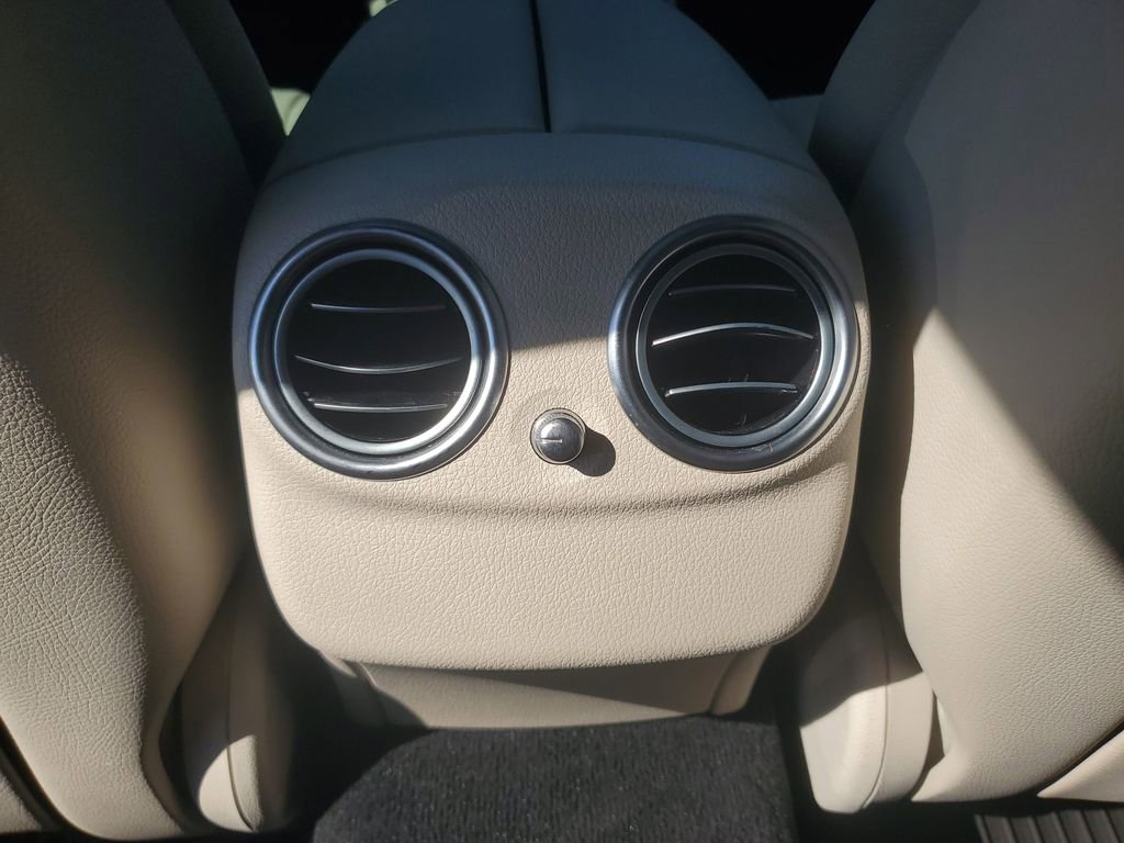 Used 2022 Mercedes-Benz E 350 Sedan w/ AMG Line Exterior image 14