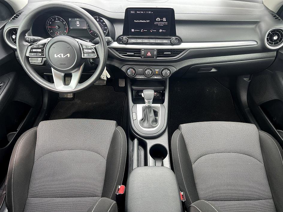 Used 2024 Kia Forte LXS w/ LXS Technology Package image 18