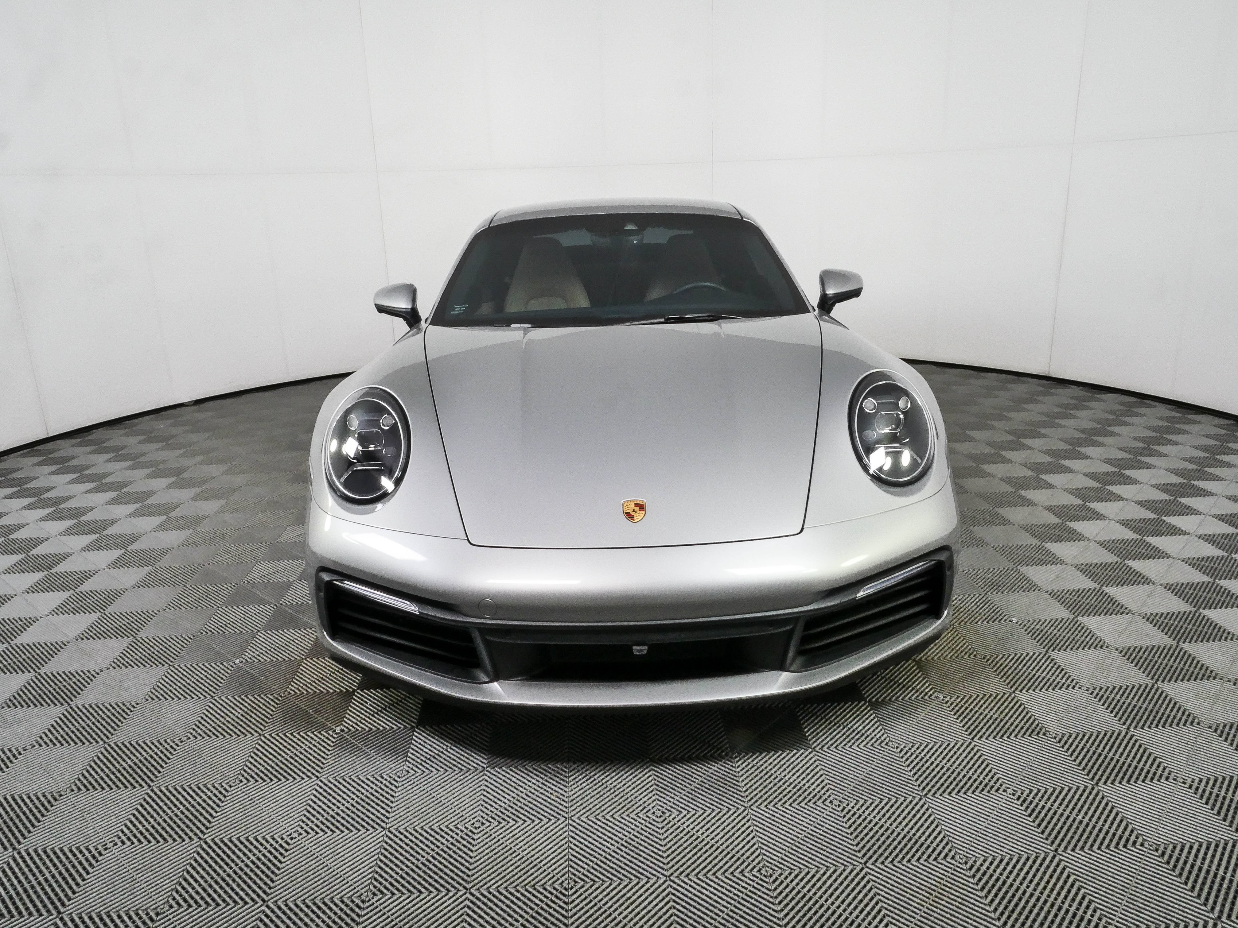 Certified 2022 Porsche 911 Carrera RWD image 33