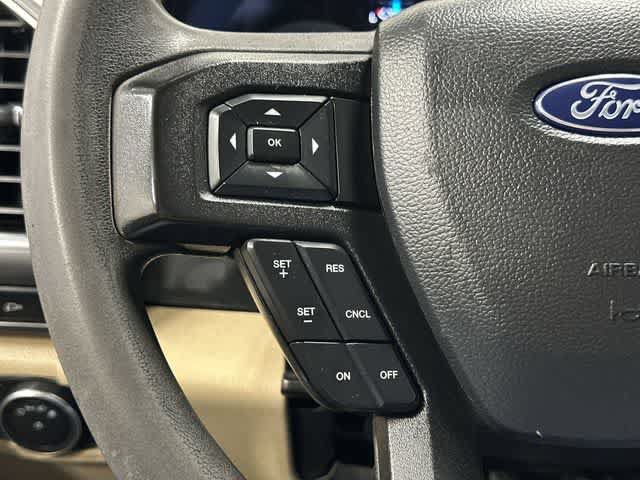 Used 2017 Ford F250 XLT w/ XLT Premium Package AWD/4WD image 17