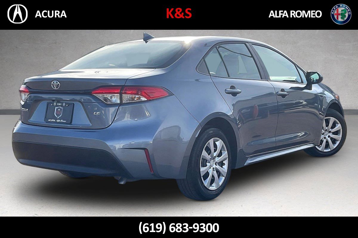 Used 2025 Toyota Corolla LE FWD image 32